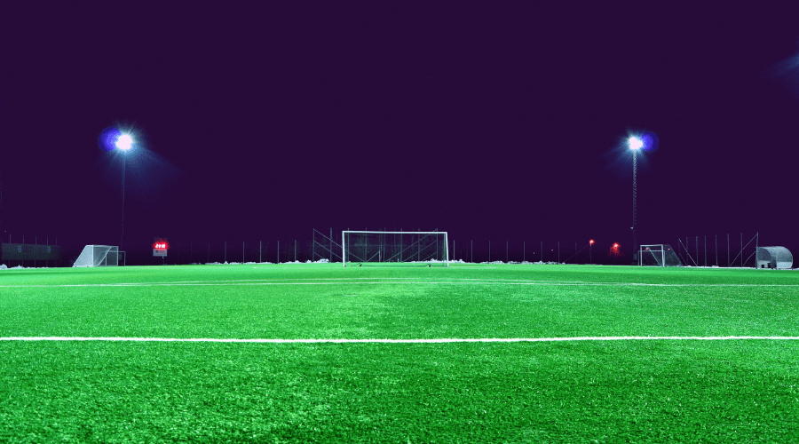 3G football pitch with floodlights