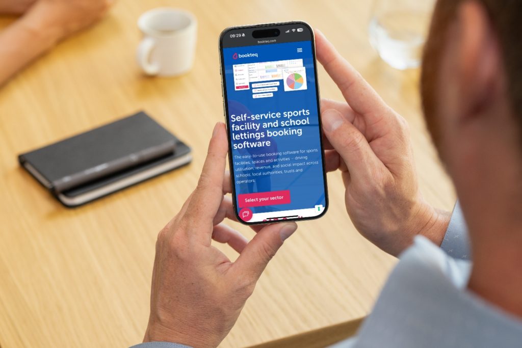 Modern self-service booking system for sports facilities